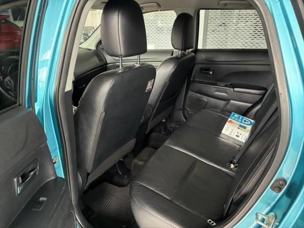 Mitsubishi ASX I с пробегом 2011 года, цена 835 000 рублей, 240000 км, внедорожник, Автокод Объявления