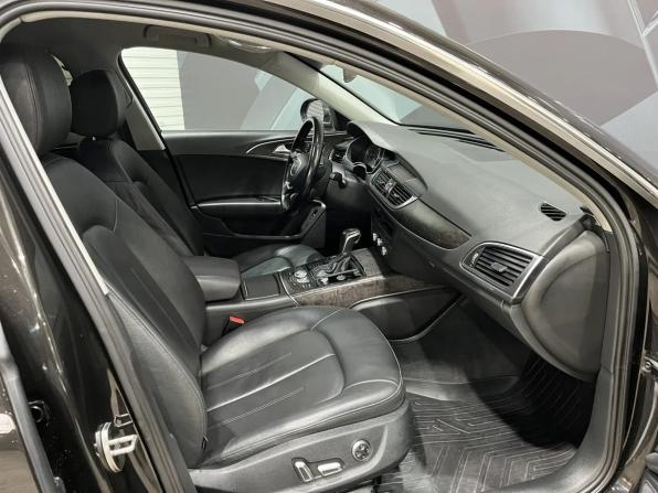 Audi A6 IV (C7) Рестайлинг с пробегом 2016 года, цена 1 995 000 рублей, 184754 км, седан, Автокод Объявления
