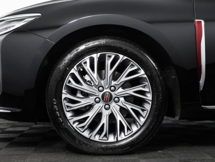 Hongqi H5 II Москва  - изображение 29