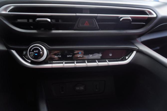 Changan Eado Plus с пробегом 2024 года, цена 1 770 000 рублей, 43677 км, седан, Автокод Объявления