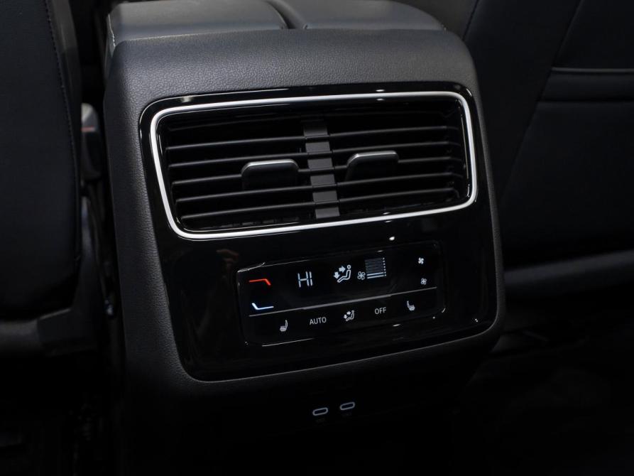 Volkswagen Tavendor I Москва  - изображение 14