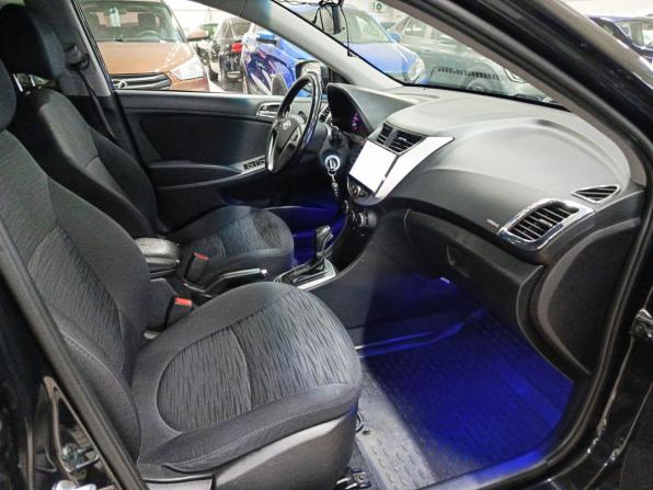 Hyundai Solaris I Рестайлинг с пробегом 2015 года, цена 950 000 рублей, 151750 км, седан, Автокод Объявления