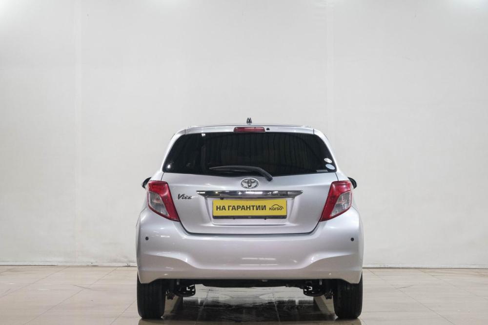 Toyota Vitz III (XP130) Новокузнецк  - изображение 6