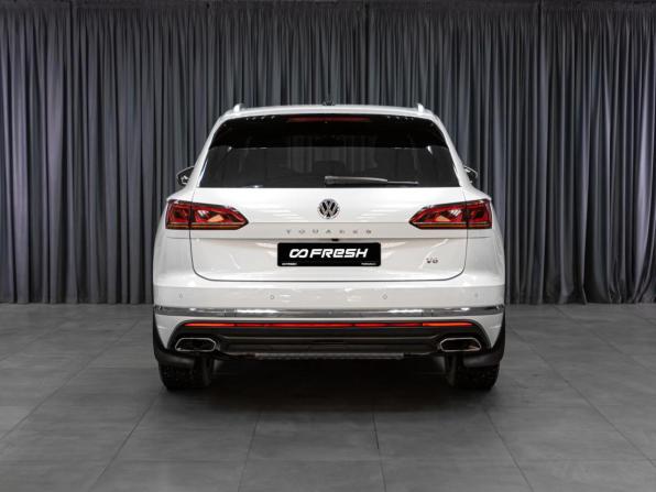 Volkswagen Touareg III с пробегом 2020 года, цена 5 699 000 рублей, 59802 км, внедорожник, Автокод Объявления