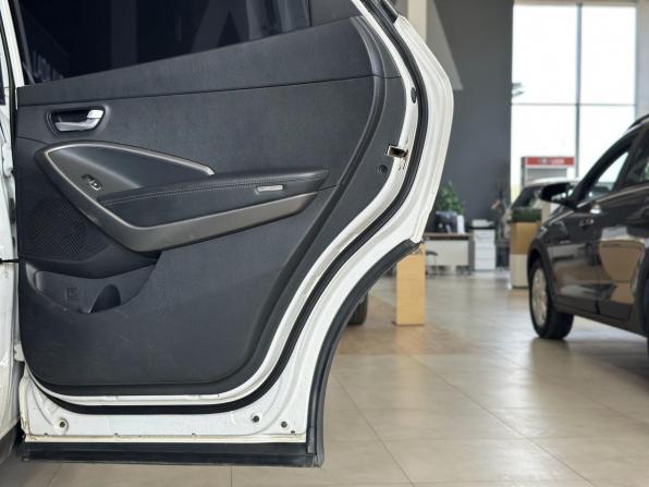 Hyundai Santa Fe III с пробегом 2014 года, цена 1 740 000 рублей, 204000 км, внедорожник, Автокод Объявления