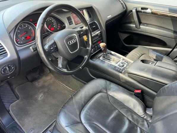 Audi Q7 I (4L) с пробегом 2007 года, цена 949 000 рублей, 235903 км, внедорожник, Автокод Объявления