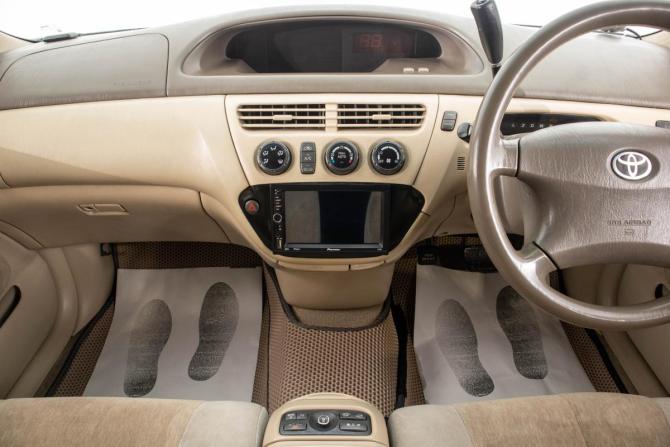 Toyota Vista V (V50) с пробегом 2002 года, цена 629 000 рублей, 300000 км, универсал, Автокод Объявления