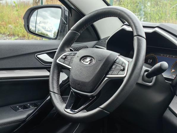Lada (ВАЗ) Vesta I Рестайлинг (NG) с пробегом 2024 года, цена 1 289 000 рублей, 33000 км, седан, Автокод Объявления