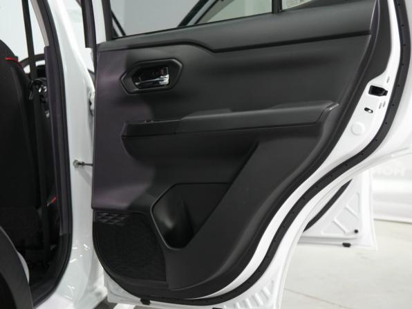 Toyota Raize I с пробегом 2021 года, цена 2 000 000 рублей, 39000 км, внедорожник, Автокод Объявления