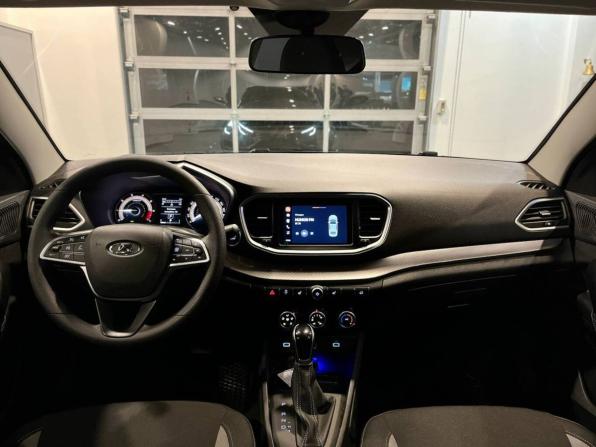Lada (ВАЗ) Vesta I Рестайлинг (NG) с пробегом 2024 года, цена 1 395 000 рублей, 12479 км, седан, Автокод Объявления