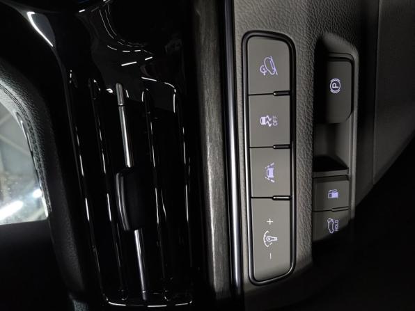 Kia Mohave I Рестайлинг 2 с пробегом 2019 года, цена 3 990 000 рублей, 132723 км, внедорожник, Автокод Объявления