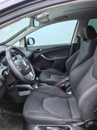 SEAT Altea I Рестайлинг с пробегом 2012 года, цена 1 090 000 рублей, 197000 км, минивэн, Автокод Объявления