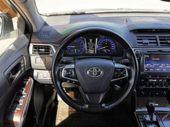 Toyota Camry VII (XV50) Рестайлинг с пробегом 2015 года, цена 1 995 000 рублей, 175246 км, седан, Автокод Объявления