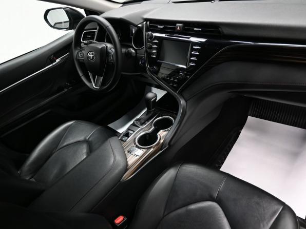 Toyota Camry VIII (XV70) с пробегом 2020 года, цена 2 545 000 рублей, 186973 км, седан, Автокод Объявления