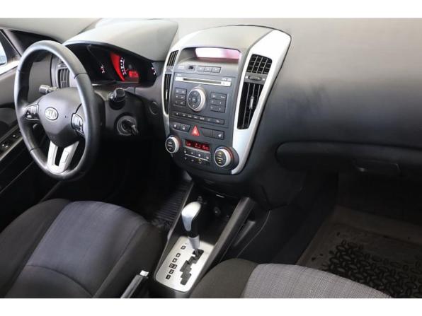 Kia Ceed I Рестайлинг с пробегом 2011 года, цена 1 099 000 рублей, 70130 км, универсал, Автокод Объявления