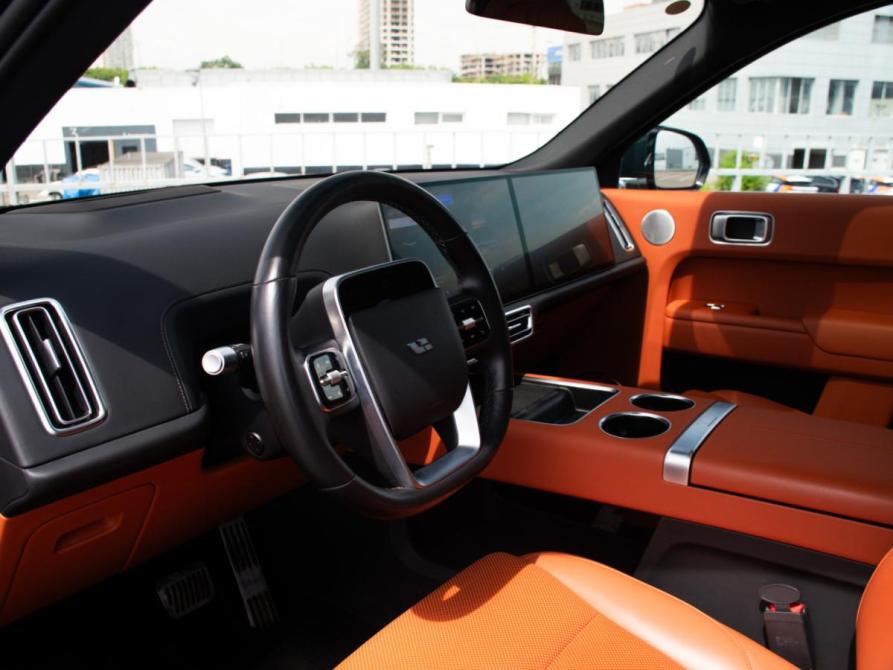 Li Auto (Lixiang) L9 I Москва  - изображение 10