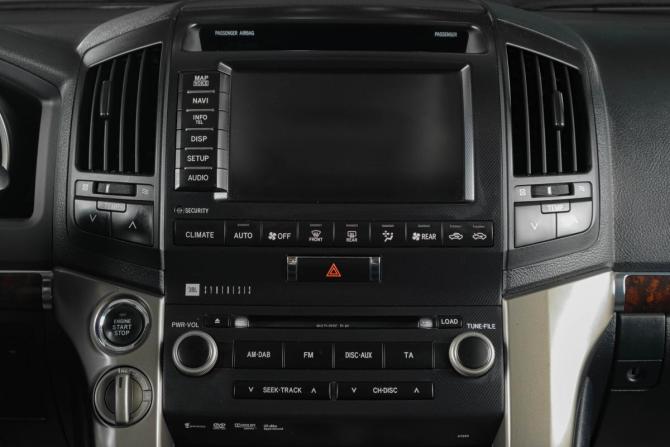 Toyota Land Cruiser 200 Series с пробегом 2010 года, цена 3 299 000 рублей, 198000 км, внедорожник, Автокод Объявления