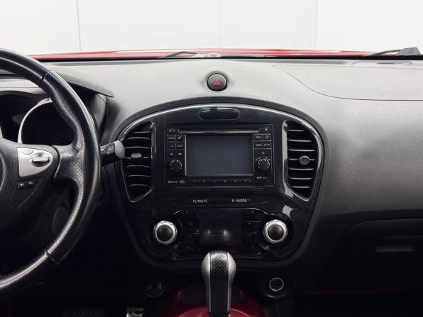 Nissan Juke I с пробегом 2011 года, цена 1 020 000 рублей, 151193 км, внедорожник, Автокод Объявления
