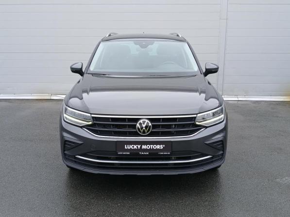 Volkswagen Tiguan II Рестайлинг с пробегом 2021 года, цена 3 340 000 рублей, 45825 км, внедорожник, Автокод Объявления