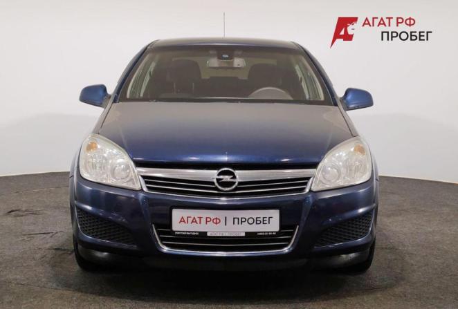 Opel Astra H Рестайлинг с пробегом 2010 года, цена 500 000 рублей, 148019 км, седан, Автокод Объявления