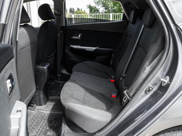 Kia Rio III Рестайлинг с пробегом 2015 года, цена 1 065 000 рублей, 212590 км, хэтчбек, Автокод Объявления
