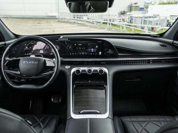 Exeed RX с пробегом 2023 года, цена 2 739 000 рублей, 32577 км, внедорожник, Автокод Объявления