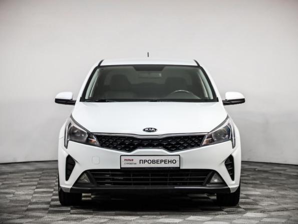 Kia Rio IV Рестайлинг с пробегом 2020 года, цена 1 399 000 рублей, 106728 км, седан, Автокод Объявления
