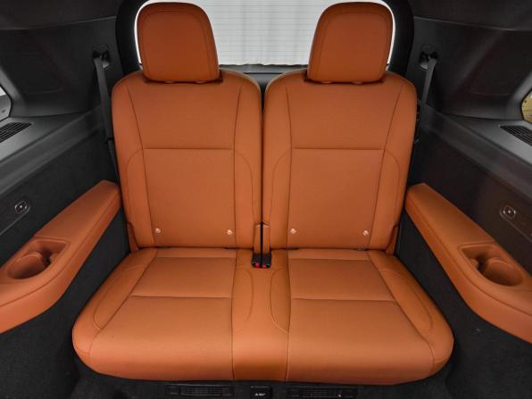 Li Auto (Lixiang) L9 I Рестайлинг с пробегом 2025 года, цена 8 979 000 рублей, 10 км, внедорожник, Автокод Объявления