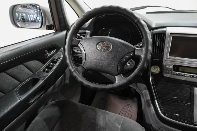 Toyota Alphard I Рестайлинг с пробегом 2005 года, цена 2 249 000 рублей, 194000 км, минивэн, Автокод Объявления