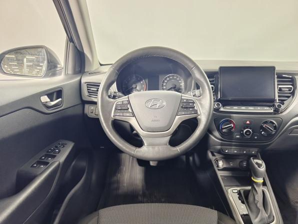 Hyundai Solaris II Рестайлинг с пробегом 2020 года, цена 1 427 000 рублей, 103900 км, седан, Автокод Объявления
