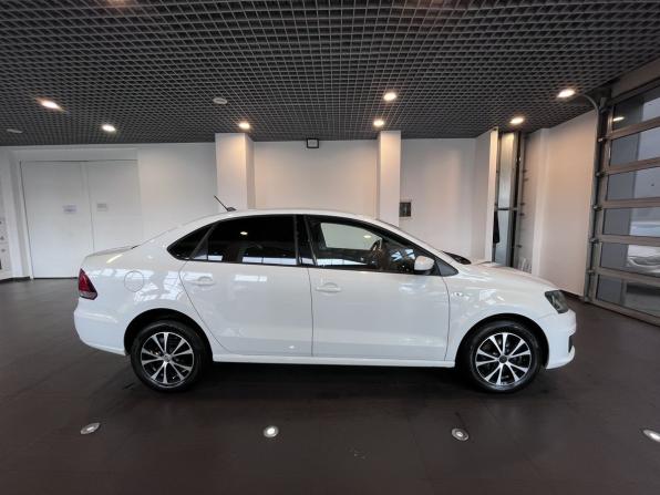 Volkswagen Polo V Рестайлинг с пробегом 2017 года, цена 1 275 000 рублей, 139099 км, седан, Автокод Объявления