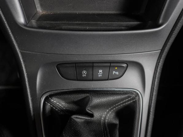Opel Astra K Рестайлинг с пробегом 2020 года, цена 1 274 000 рублей, 69524 км, универсал, Автокод Объявления