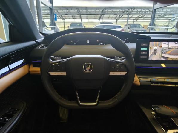 Changan UNI-V I с пробегом 2023 года, цена 1 950 000 рублей, 46000 км, лифтбек, Автокод Объявления