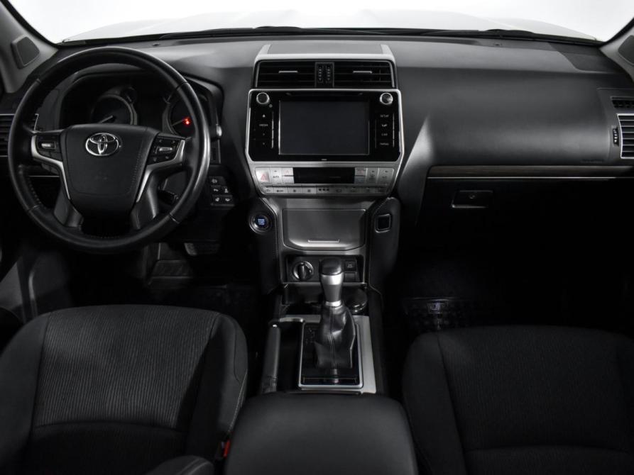 Toyota Land Cruiser Prado 150 Series Рестайлинг 2 Санкт-Петербург  - изображение 15