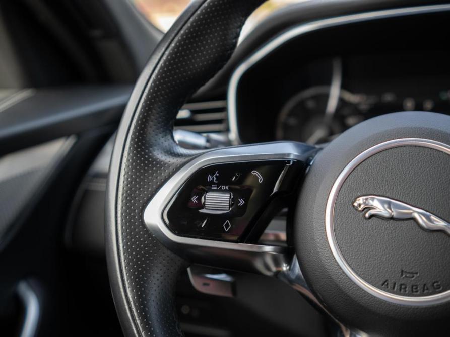 Jaguar F-Pace I Рестайлинг Сочи  - изображение 22