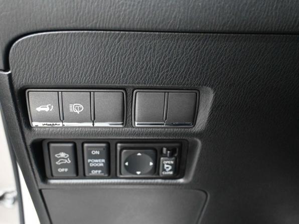 Nissan Patrol VI (Y62) с пробегом 2013 года, цена 3 349 900 рублей, 244800 км, внедорожник, Автокод Объявления