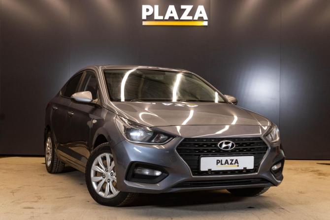 Hyundai Solaris II с пробегом 2017 года, цена 999 000 рублей, 238831 км, седан, Автокод Объявления