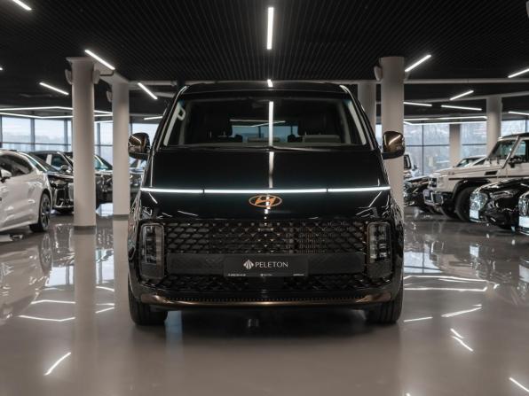 Hyundai Staria I с пробегом 2024 года, цена 6 850 000 рублей, 43 км, минивэн, Автокод Объявления