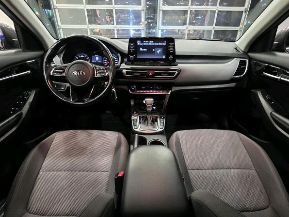 Kia Seltos I с пробегом 2020 года, цена 2 268 000 рублей, 34779 км, внедорожник, Автокод Объявления