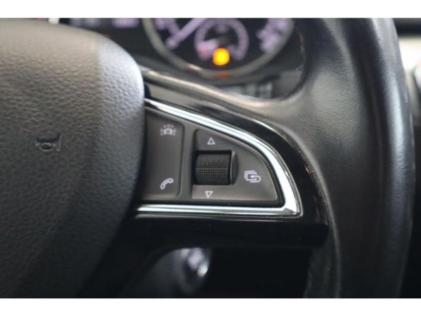 Skoda Superb III с пробегом 2015 года, цена 1 473 000 рублей, 368233 км, лифтбек, Автокод Объявления