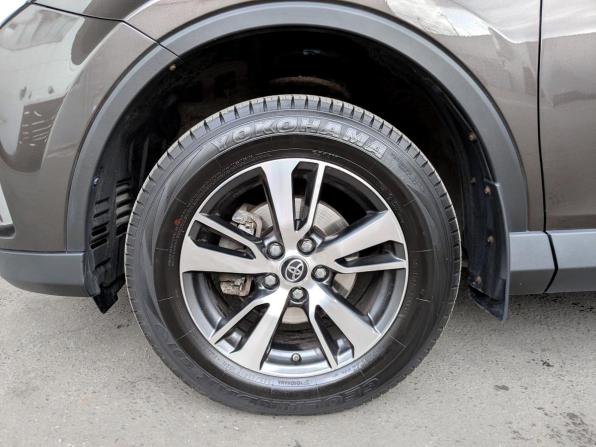 Toyota RAV4 IV (XA40) Рестайлинг с пробегом 2018 года, цена 2 160 000 рублей, 193978 км, внедорожник, Автокод Объявления
