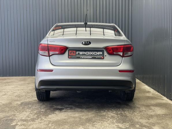Kia Rio III Рестайлинг с пробегом 2017 года, цена 1 187 000 рублей, 96478 км, седан, Автокод Объявления