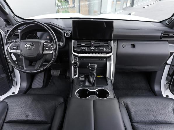 Toyota Land Cruiser 300 Series с пробегом 2021 года, цена 8 998 000 рублей, 139707 км, внедорожник, Автокод Объявления