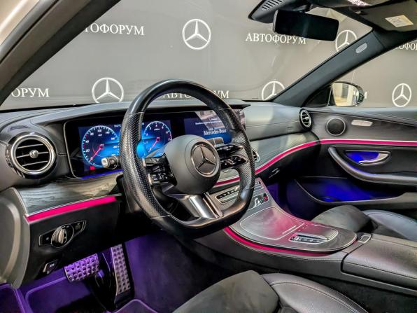 Mercedes-Benz E-Класс V (W213 S213 C238) Рестайлинг с пробегом 2021 года, цена 4 350 000 рублей, 70800 км, седан, Автокод Объявления
