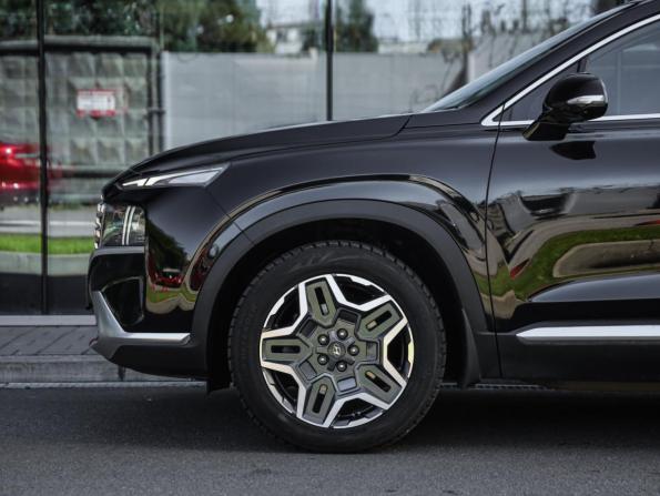 Hyundai Santa Fe IV Рестайлинг с пробегом 2022 года, цена 4 008 410 рублей, 70016 км, внедорожник, Автокод Объявления