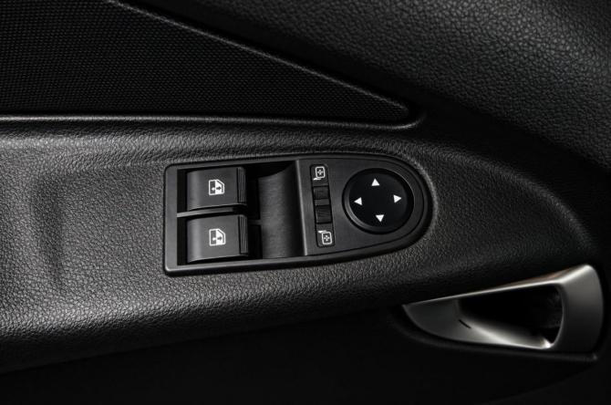 Lada (ВАЗ) Granta I Рестайлинг с пробегом 2022 года, цена 779 000 рублей, 46260 км, лифтбек, Автокод Объявления
