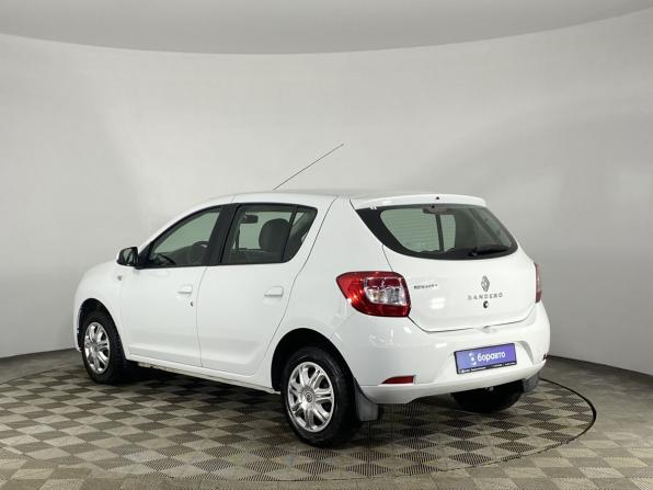 Renault Sandero II Рестайлинг с пробегом 2018 года, цена 830 000 рублей, 173224 км, хэтчбек, Автокод Объявления