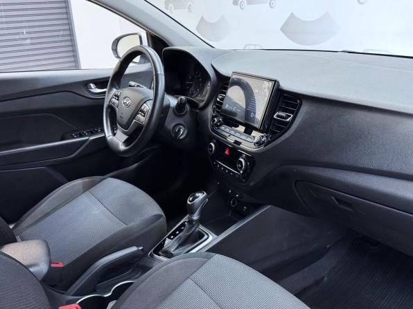 Hyundai Solaris II Рестайлинг с пробегом 2021 года, цена 1 567 000 рублей, 92670 км, седан, Автокод Объявления