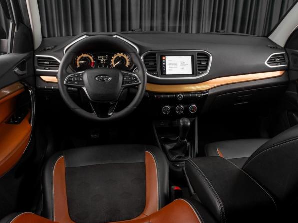 Lada (ВАЗ) Vesta I Рестайлинг (NG) с пробегом 2024 года, цена 1 599 000 рублей, 62860 км, универсал, Автокод Объявления