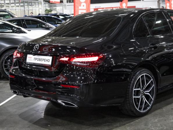 Mercedes-Benz E-Класс V (W213 S213 C238) Рестайлинг с пробегом 2021 года, цена 4 549 700 рублей, 54615 км, седан, Автокод Объявления